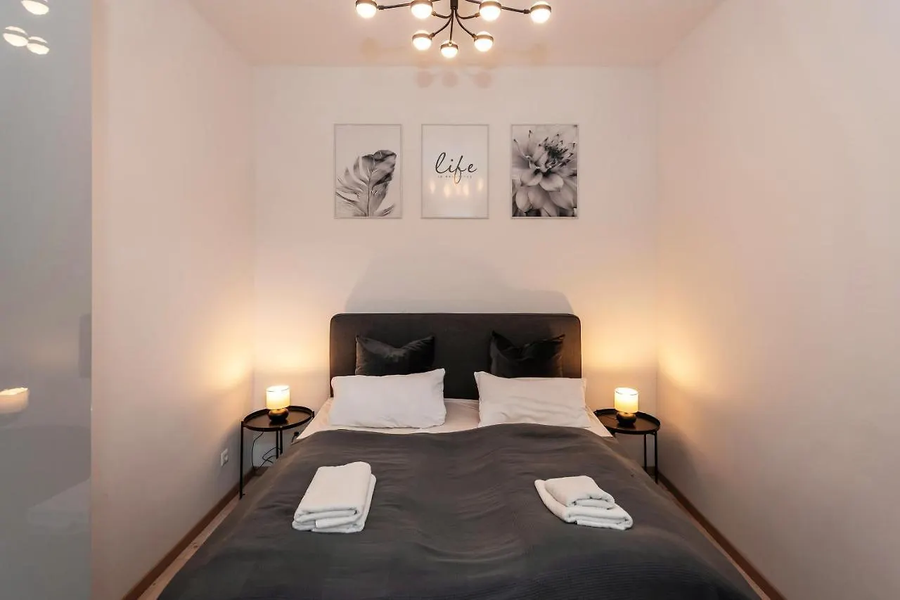 Schoenes Serviced Apartment In Berlijn 0*,  Duitsland